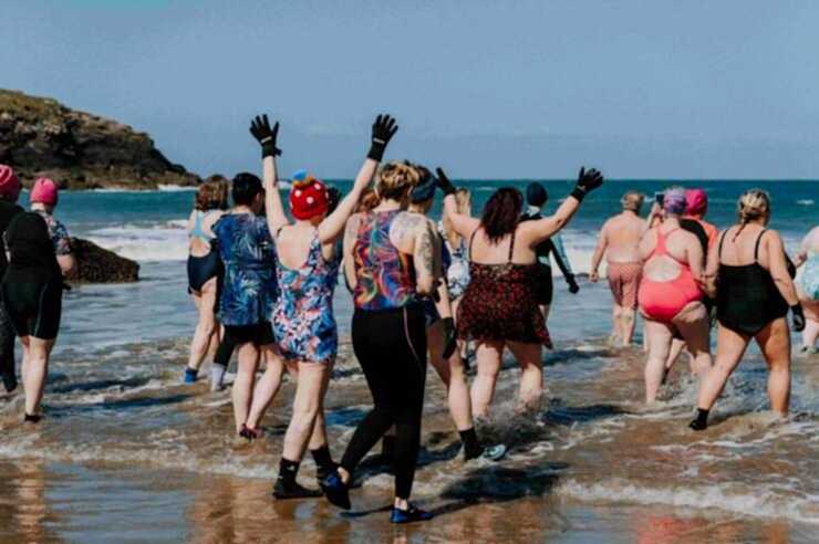 Image for Three sports groups using movement to tackle isolation